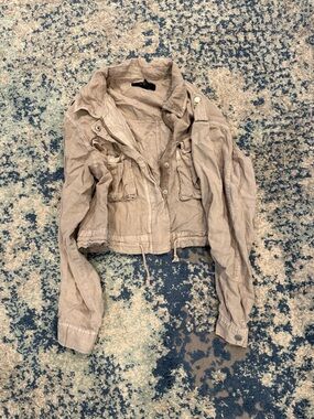 Forever 21 Cropped Utility Jacket in Light Taupe